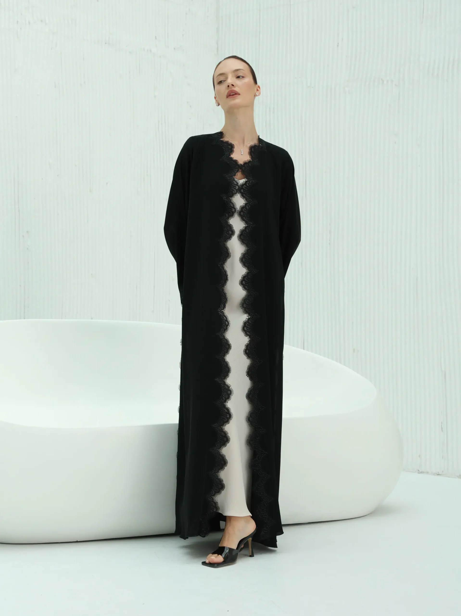 Tidal Waves Abaya - Image 7